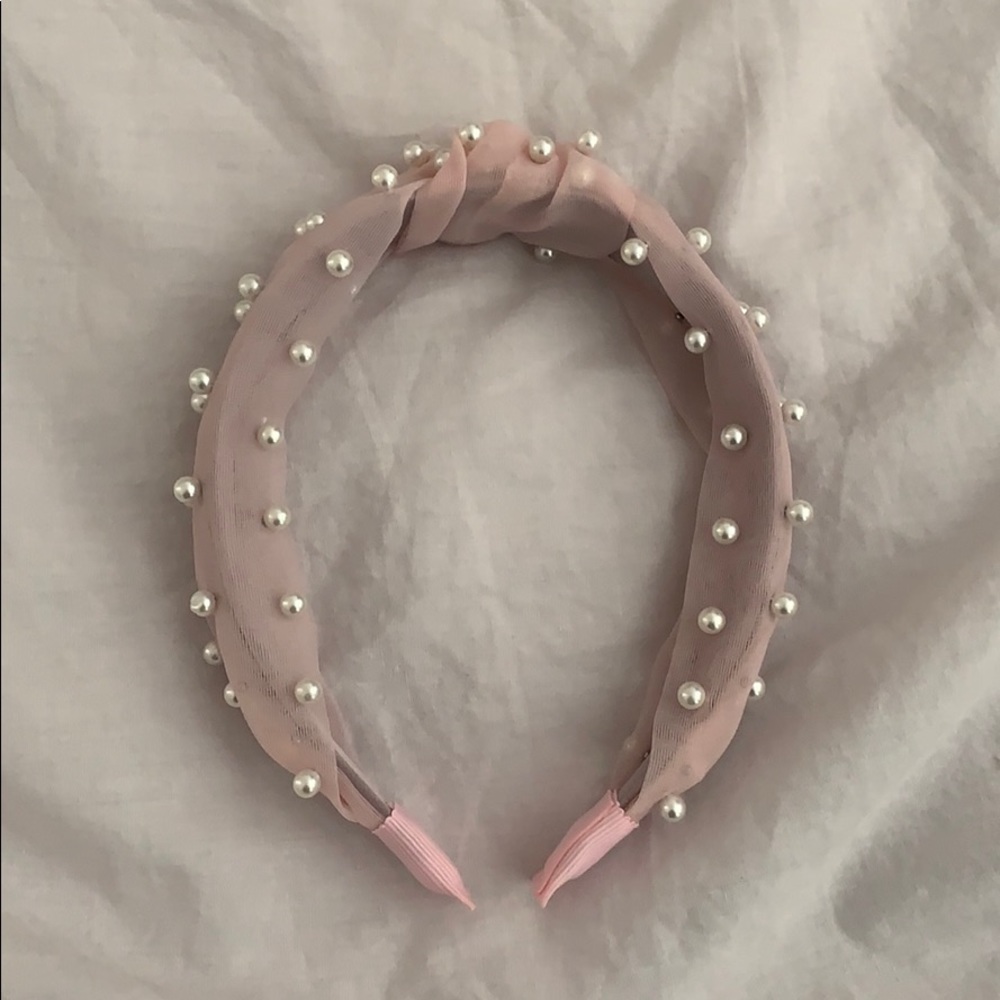 Pearl headband